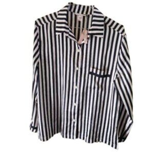 Victoria Secrets Striped Lounge Wear Top. Brand New with Tags